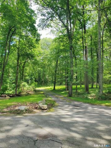 137 Guinea Road Monroe CT 06468