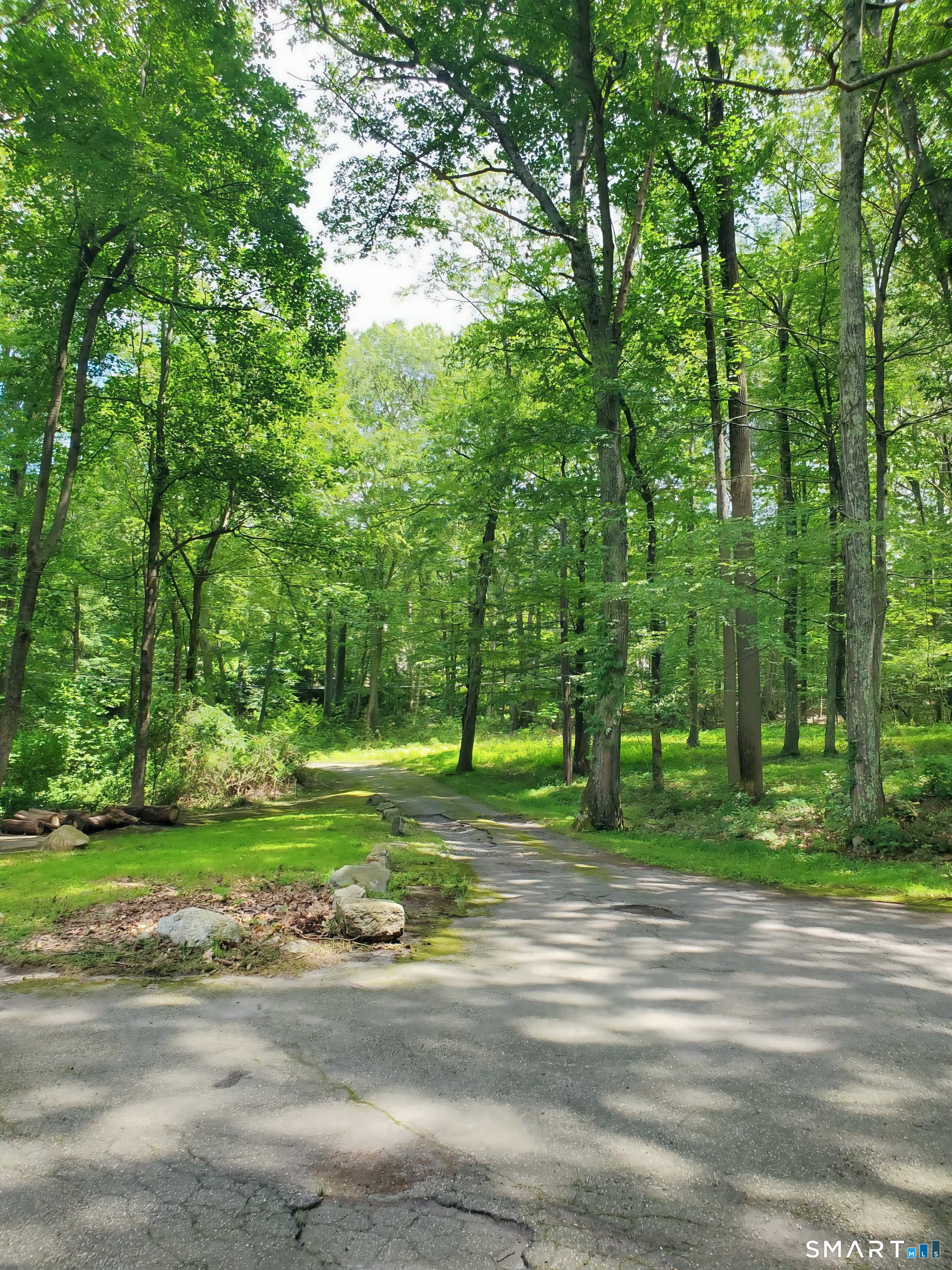 137 Guinea Road Monroe CT 06468