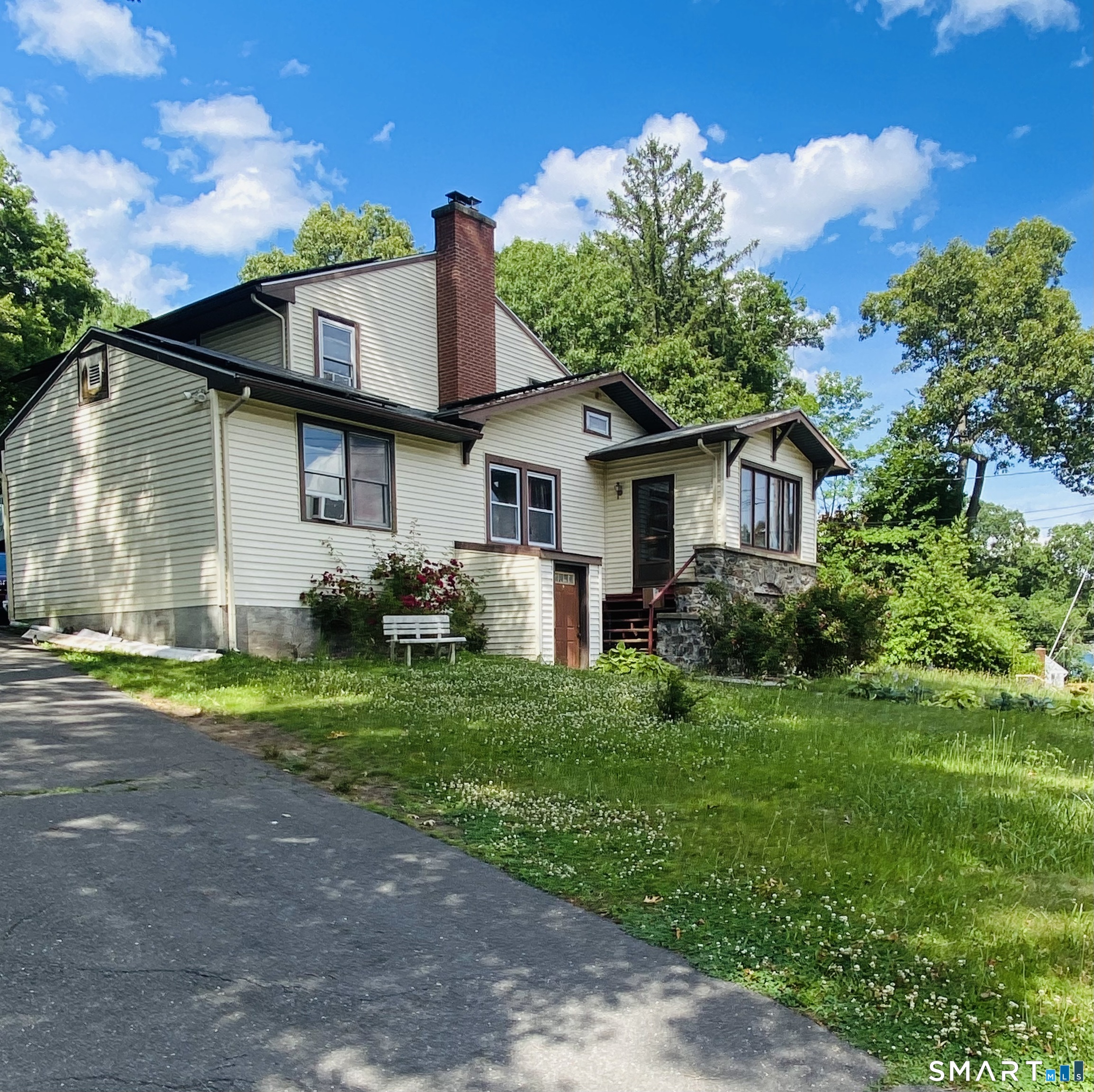 152 Delaware Avenue Waterbury CT 06708