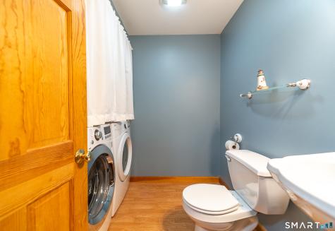 183 Aston Lane Middletown CT 06457