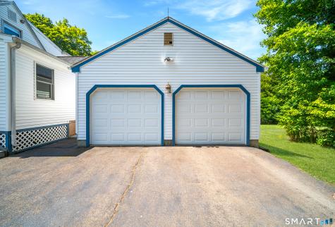 183 Aston Lane Middletown CT 06457