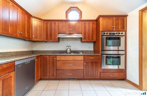 183 Aston Lane Middletown CT 06457