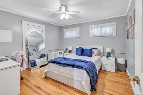 86 Vanguard Street Bridgeport CT 06606