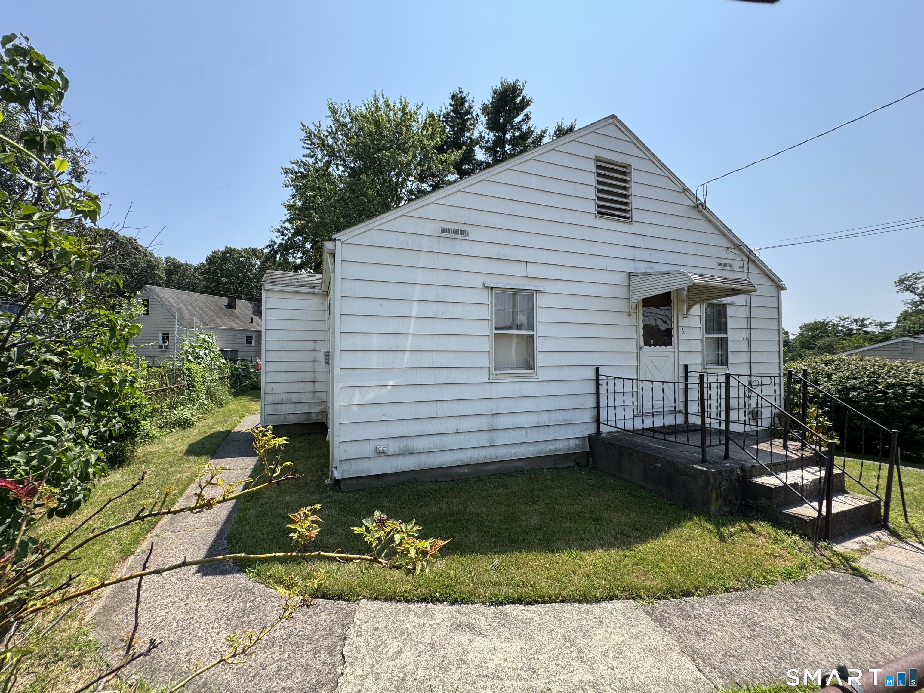 6 Norwell Street West Haven CT 06516