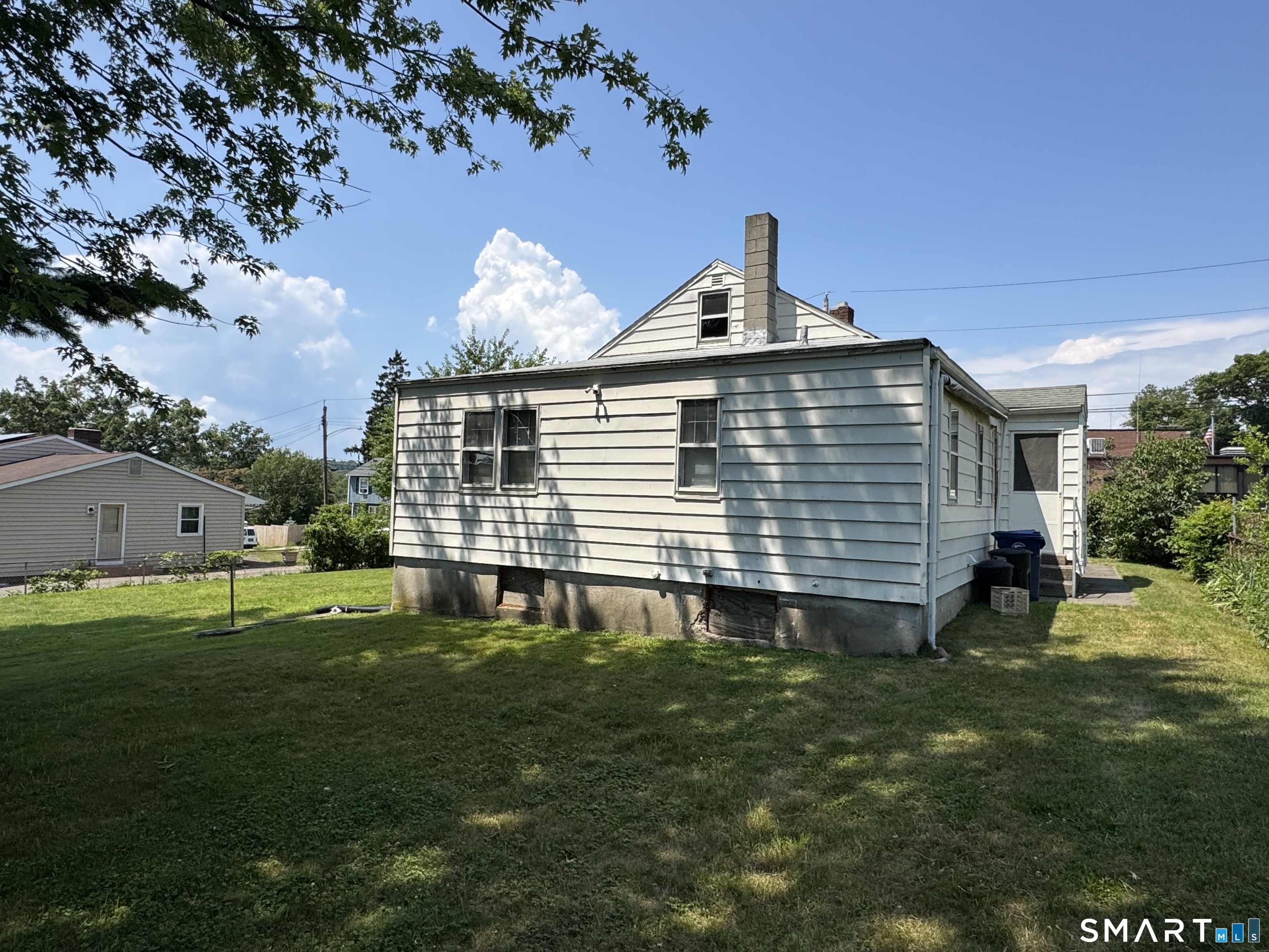 6 Norwell Street West Haven CT 06516