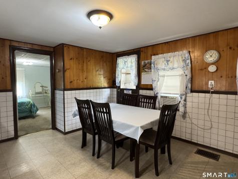 6 Norwell Street West Haven CT 06516