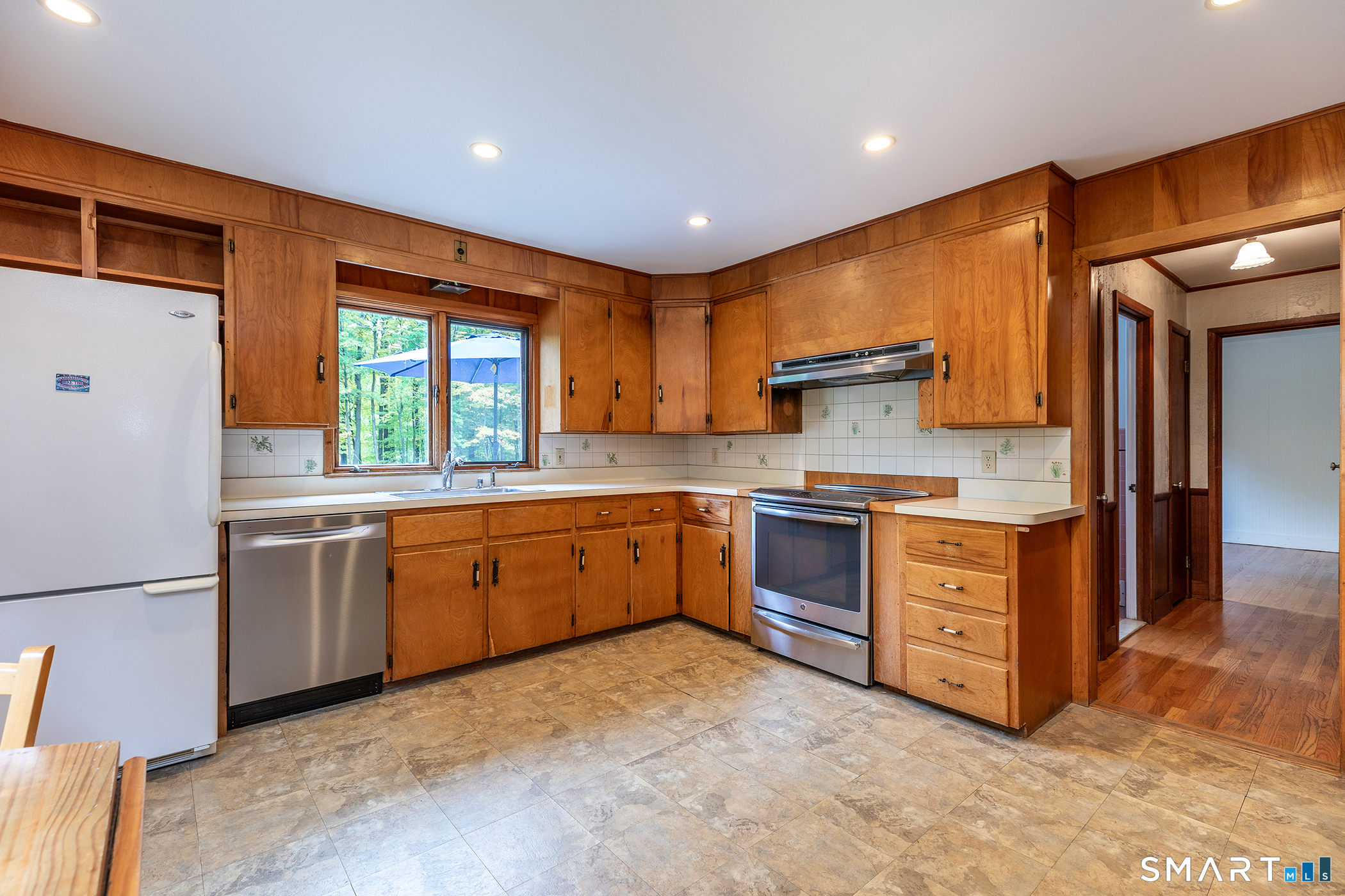 87 Giles Hill Road Redding CT 06896