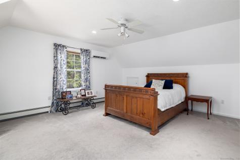 124 Auncient Oak Road Bethlehem CT 06751