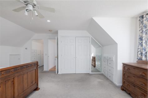 124 Auncient Oak Road Bethlehem CT 06751