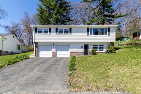81 Robinwood Road Waterbury CT 06708