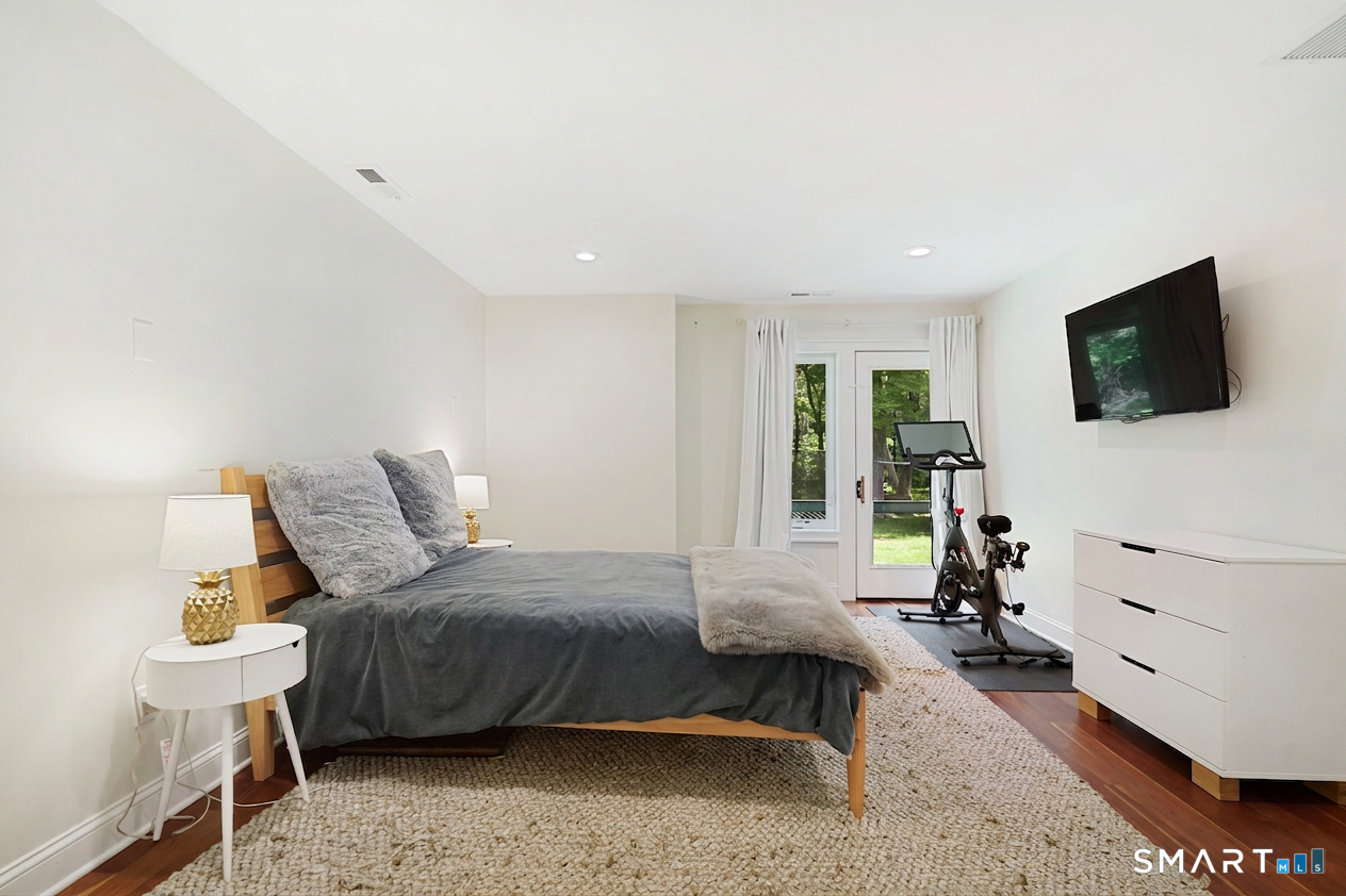 48 Old Mill Road Weston CT 06883