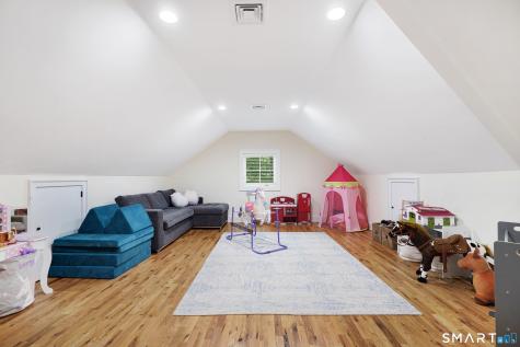 48 Old Mill Road Weston CT 06883