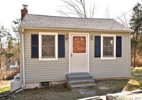 2 Papoose Hill Road Newtown CT 06470