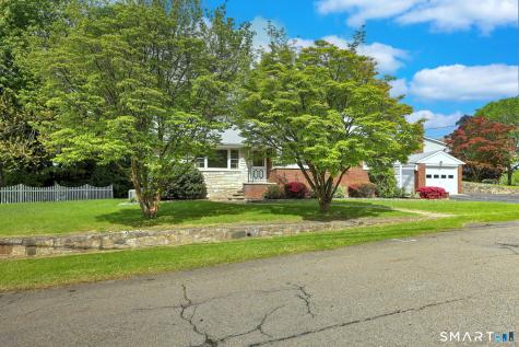 110 Beauvue Terrace Bridgeport CT 06606