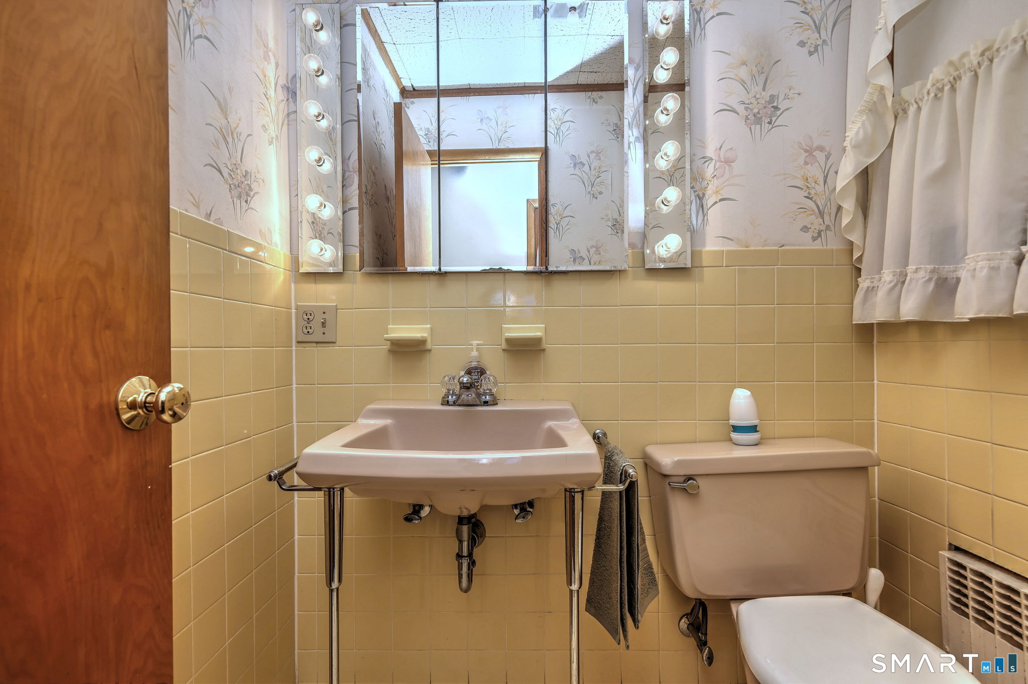 110 Beauvue Terrace Bridgeport CT 06606