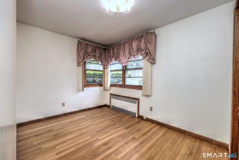 110 Beauvue Terrace Bridgeport CT 06606