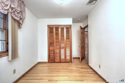 110 Beauvue Terrace Bridgeport CT 06606