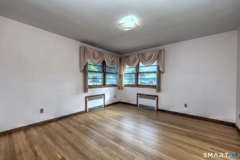 110 Beauvue Terrace Bridgeport CT 06606