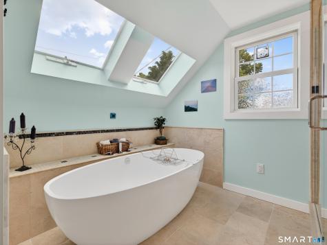 82 Pratt Road Clinton CT 06413