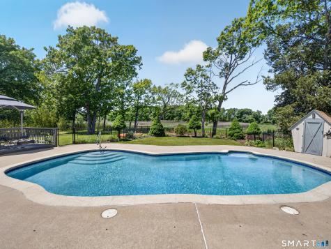 82 Pratt Road Clinton CT 06413