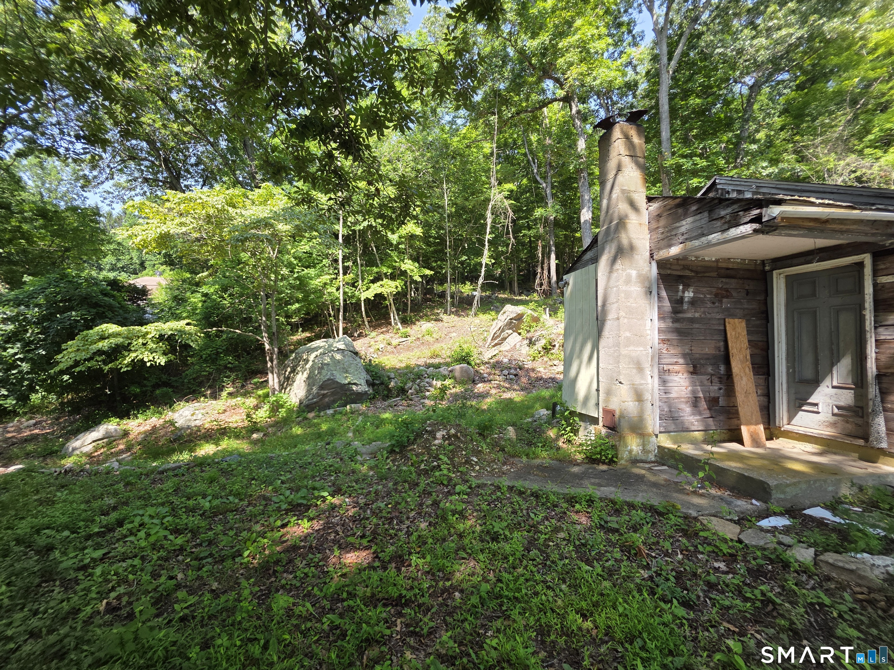 45-R Long Pond South Road Ledyard CT 06339