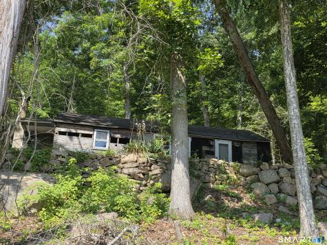 45-R Long Pond South Road Ledyard CT 06339