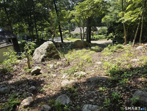 45-R Long Pond South Road Ledyard CT 06339