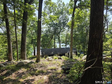 45-R Long Pond South Road Ledyard CT 06339