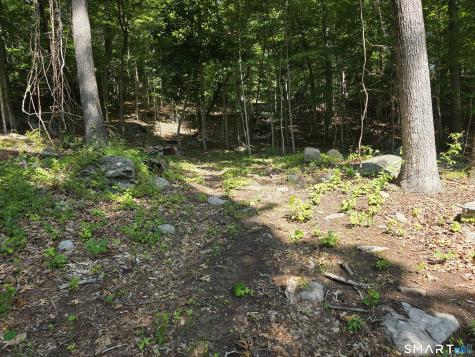 45-R Long Pond South Road Ledyard CT 06339