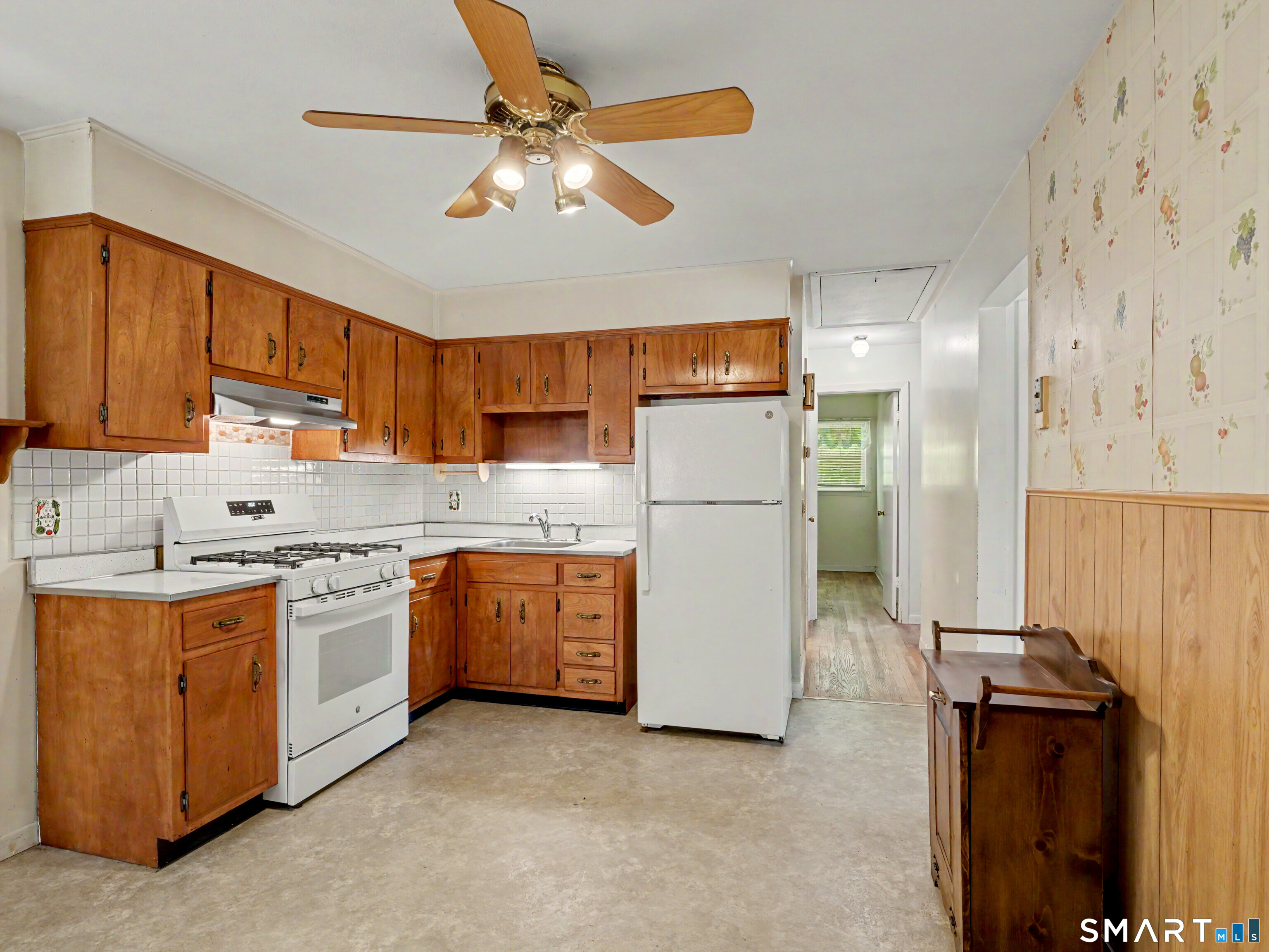 2 Almar Drive Bethel CT 06801