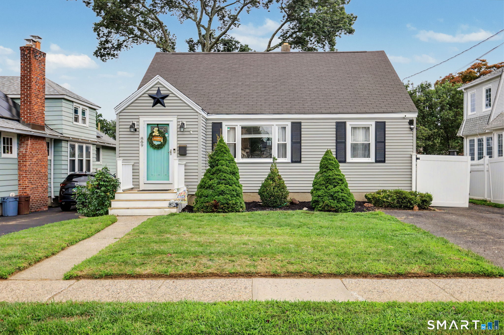 889 Wilcoxson Avenue Stratford CT 06614