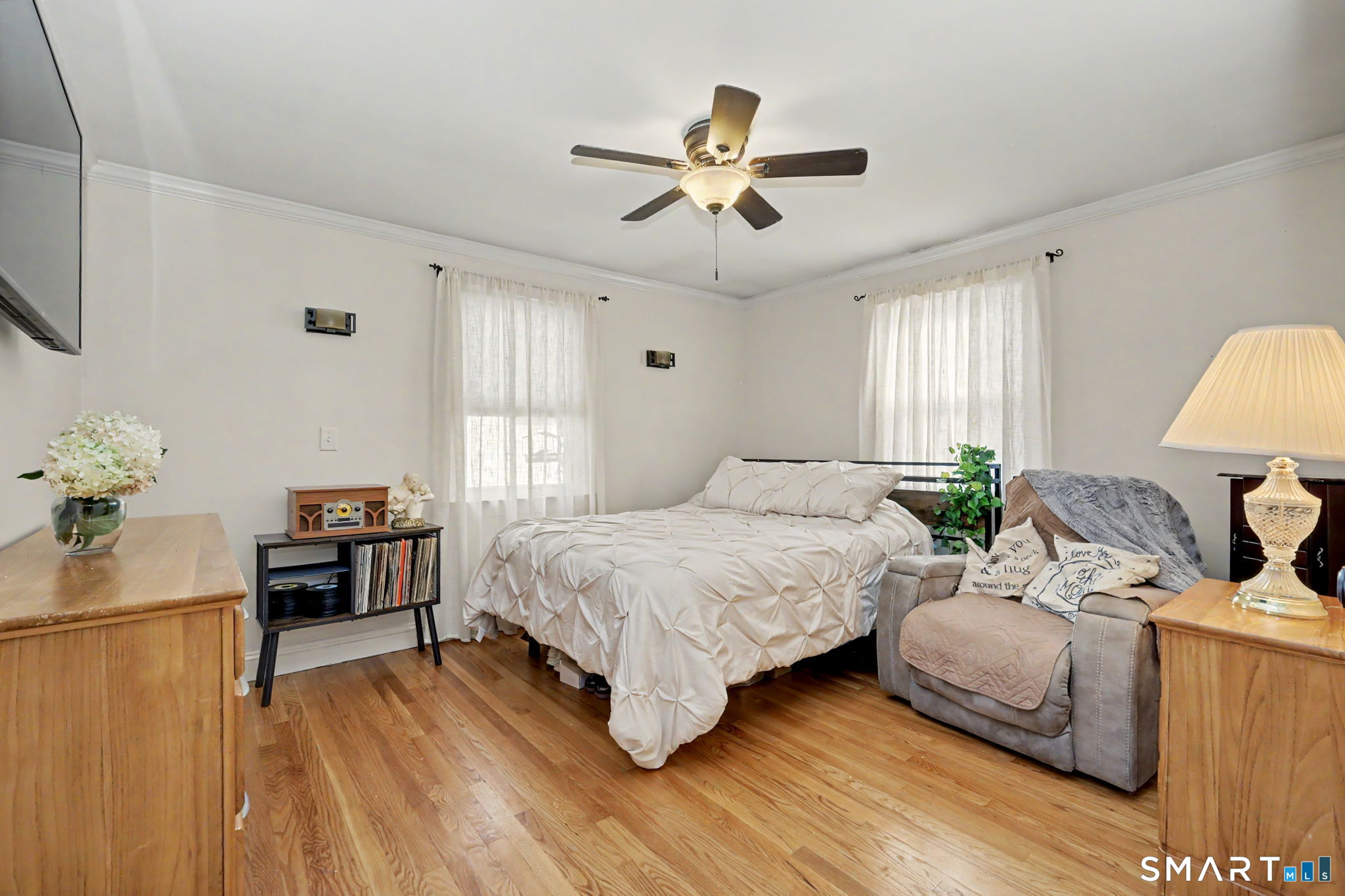 889 Wilcoxson Avenue Stratford CT 06614