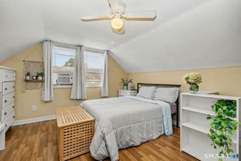 889 Wilcoxson Avenue Stratford CT 06614