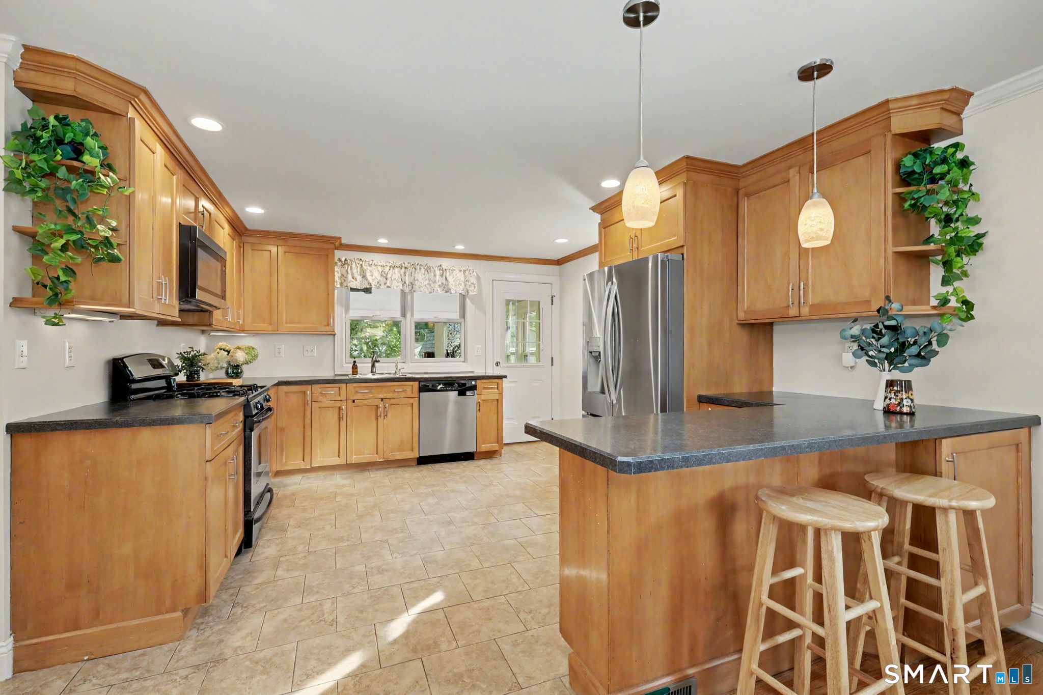 889 Wilcoxson Avenue Stratford CT 06614