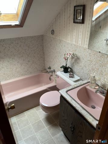 39 Little Bay Lane Branford CT 06405