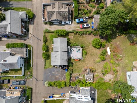 39 Little Bay Lane Branford CT 06405