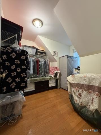 5 Thamesview Road Norwich CT 06360