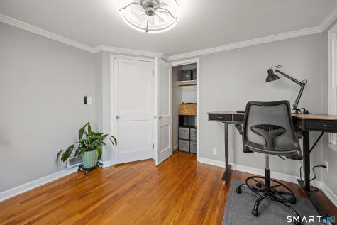 23 Rowe Street East Haven CT 06512