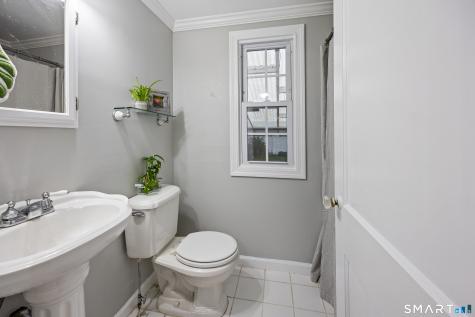 23 Rowe Street East Haven CT 06512