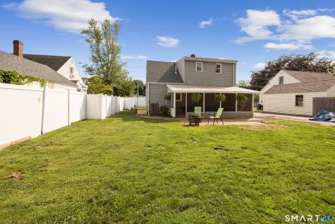 23 Rowe Street East Haven CT 06512