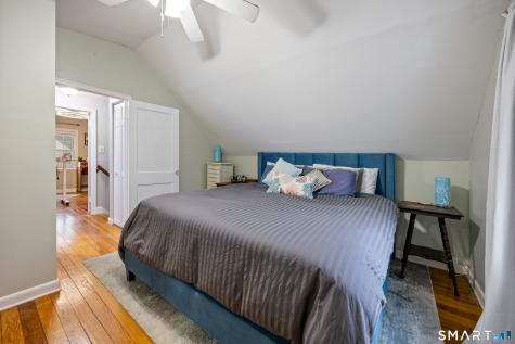 23 Rowe Street East Haven CT 06512