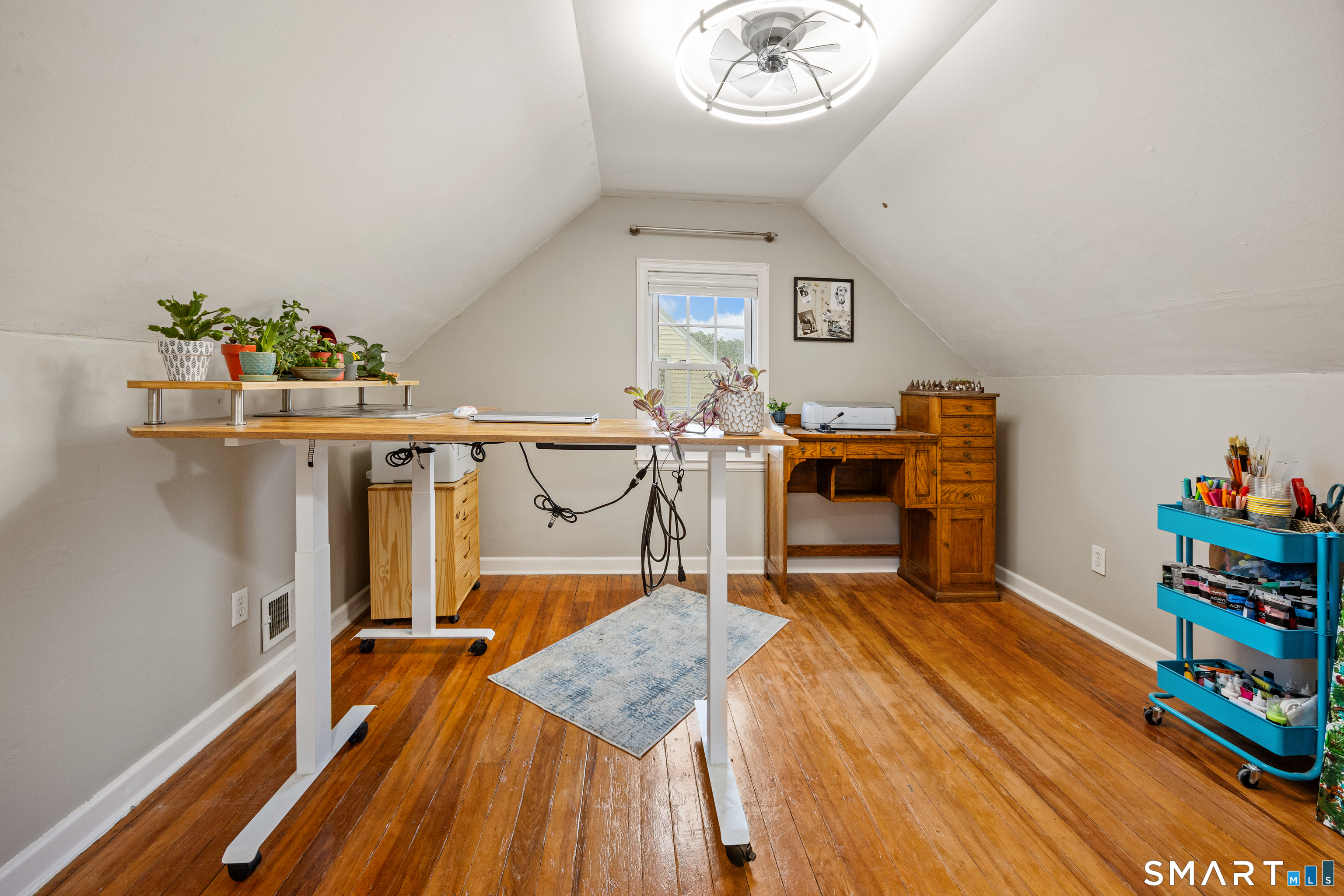 23 Rowe Street East Haven CT 06512
