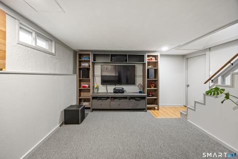 23 Rowe Street East Haven CT 06512
