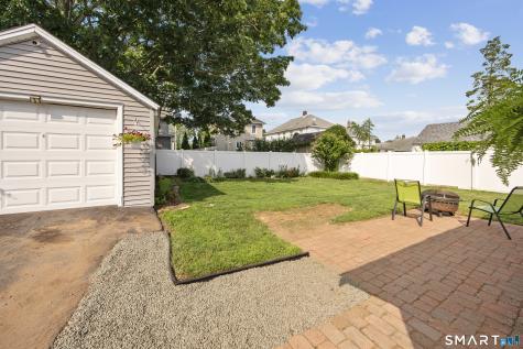 23 Rowe Street East Haven CT 06512
