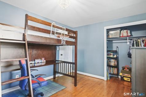 5 Dominique Lane Simsbury CT 06070