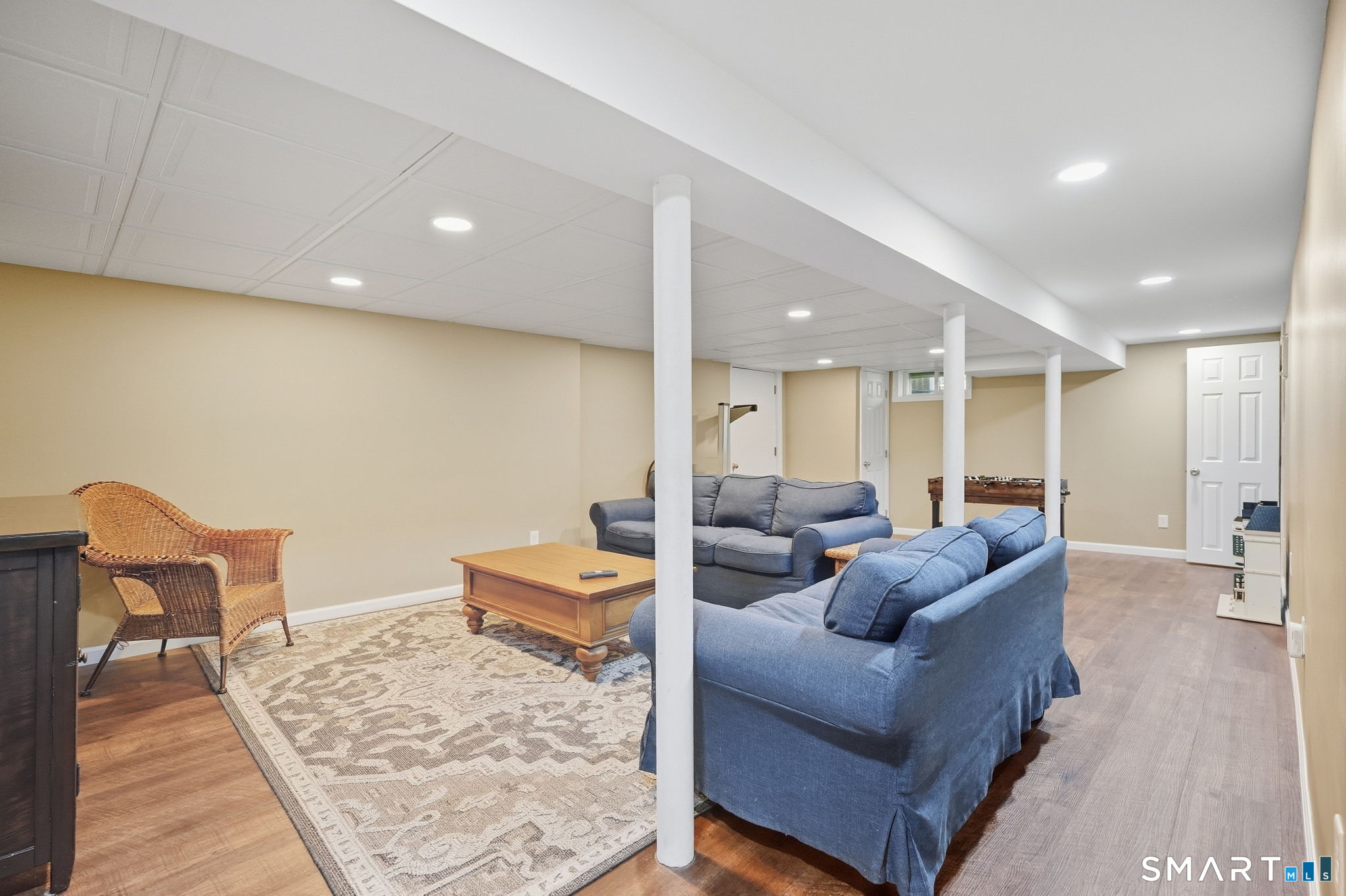 5 Dominique Lane Simsbury CT 06070