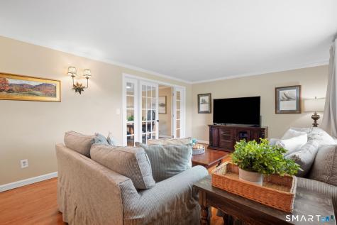 5 Dominique Lane Simsbury CT 06070