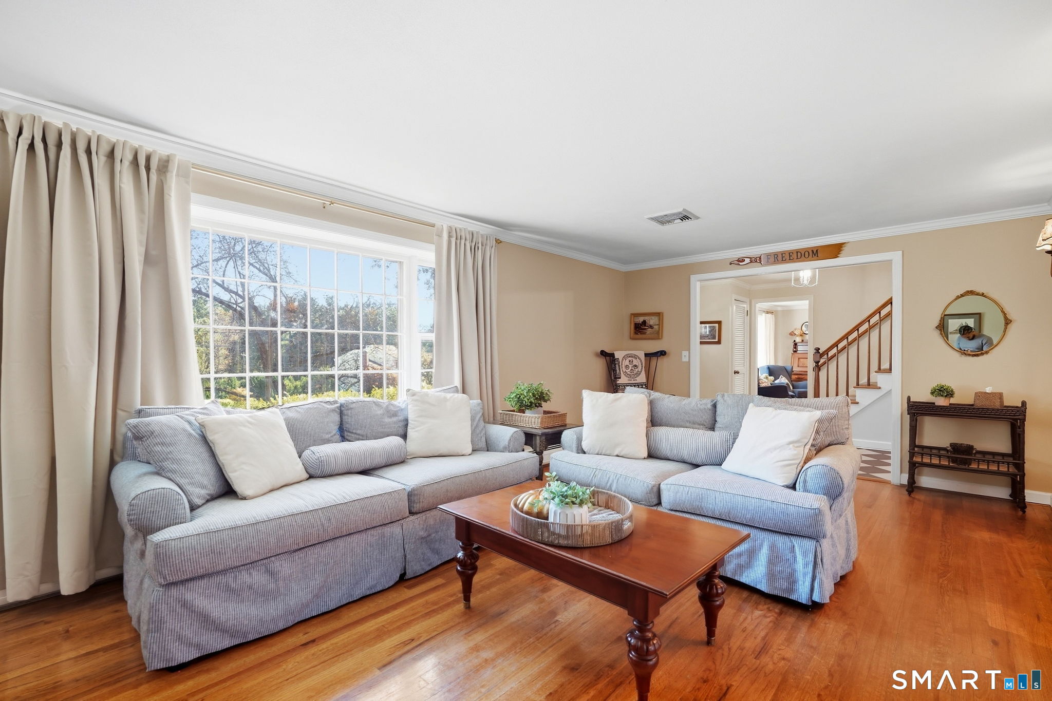 5 Dominique Lane Simsbury CT 06070