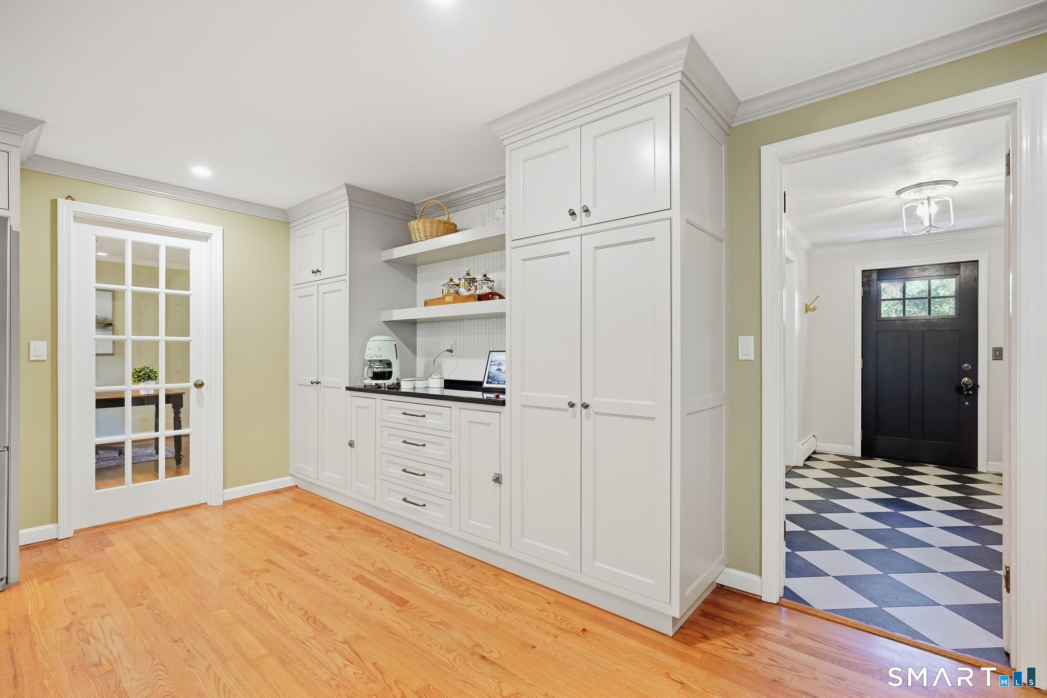 5 Dominique Lane Simsbury CT 06070