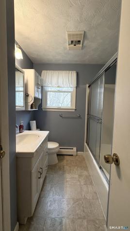 37 Indian Run Enfield CT 06082